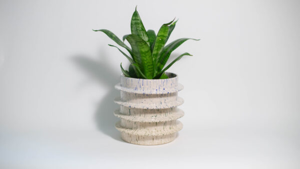 UFO Plant Pot in Blue-Green Gradient
