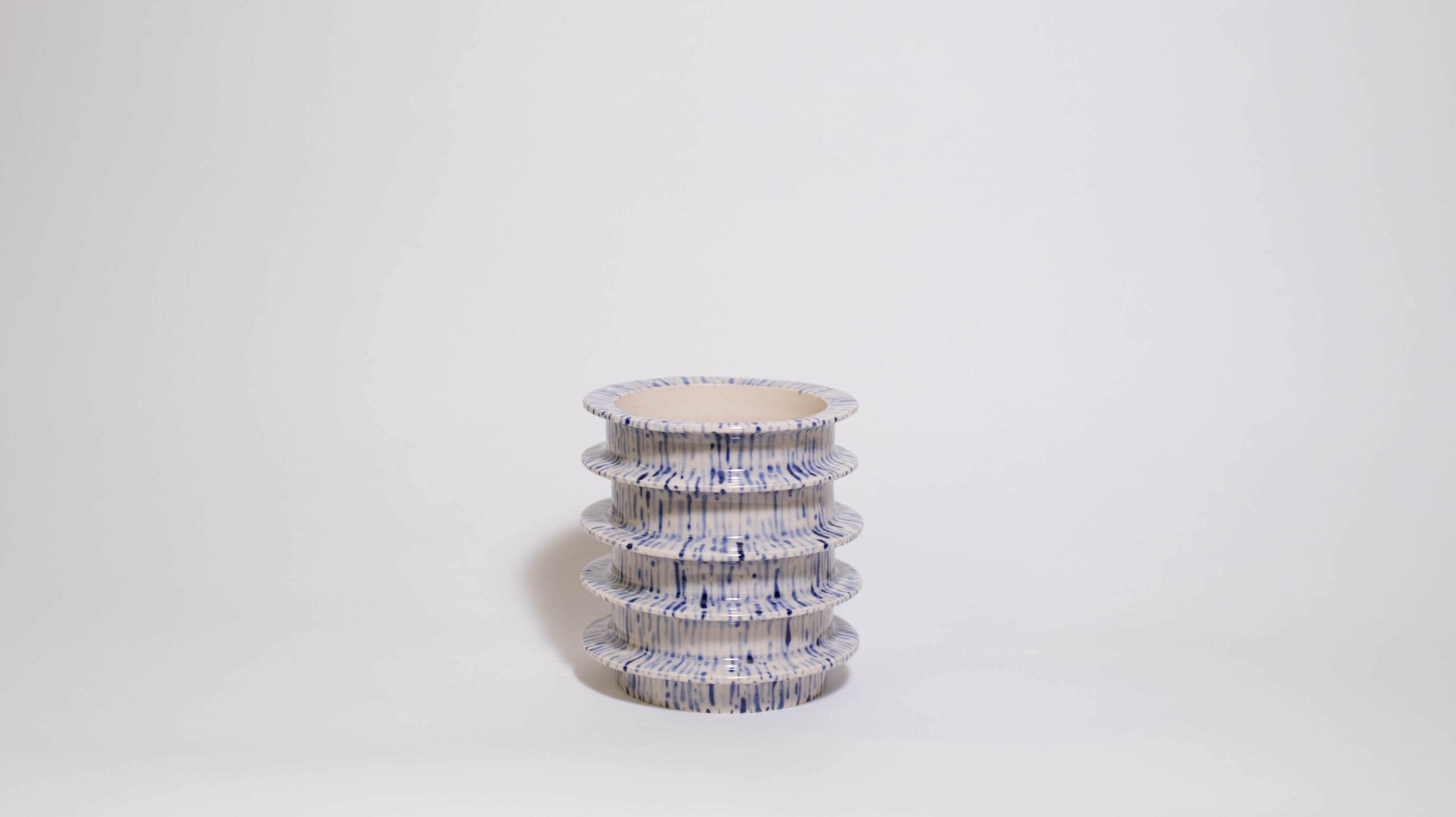 UFO Container in Blue - Image 2
