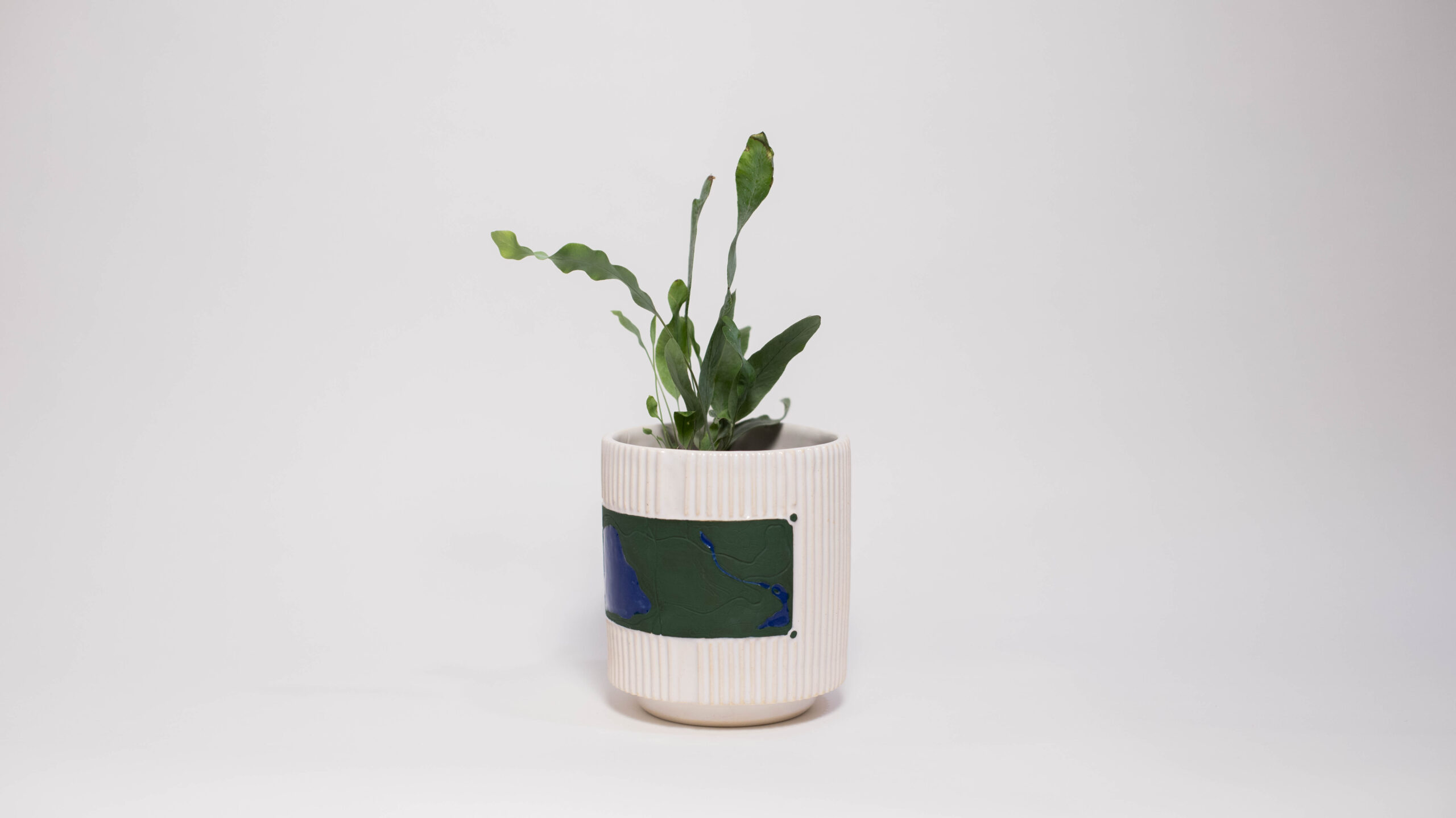 Central Park Mini Plant Pot - Image 1
